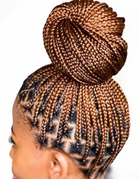 Knotless Ponytail
